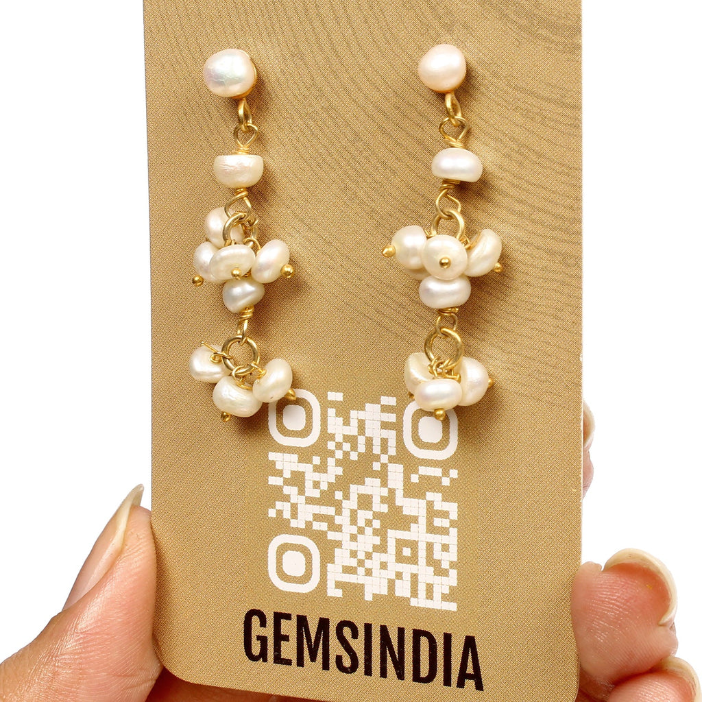 20.30 Ct Natural Freshwater White Pearl Round Beaded Drop Stud Earrings 1.6 Inch