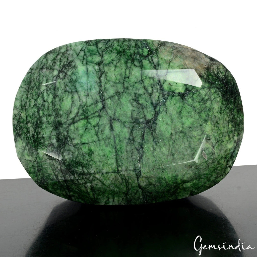 Museum Size 2.7 Kg Natural Brazilian Green Emerald Oval Cut Huge Earth Mined Gem