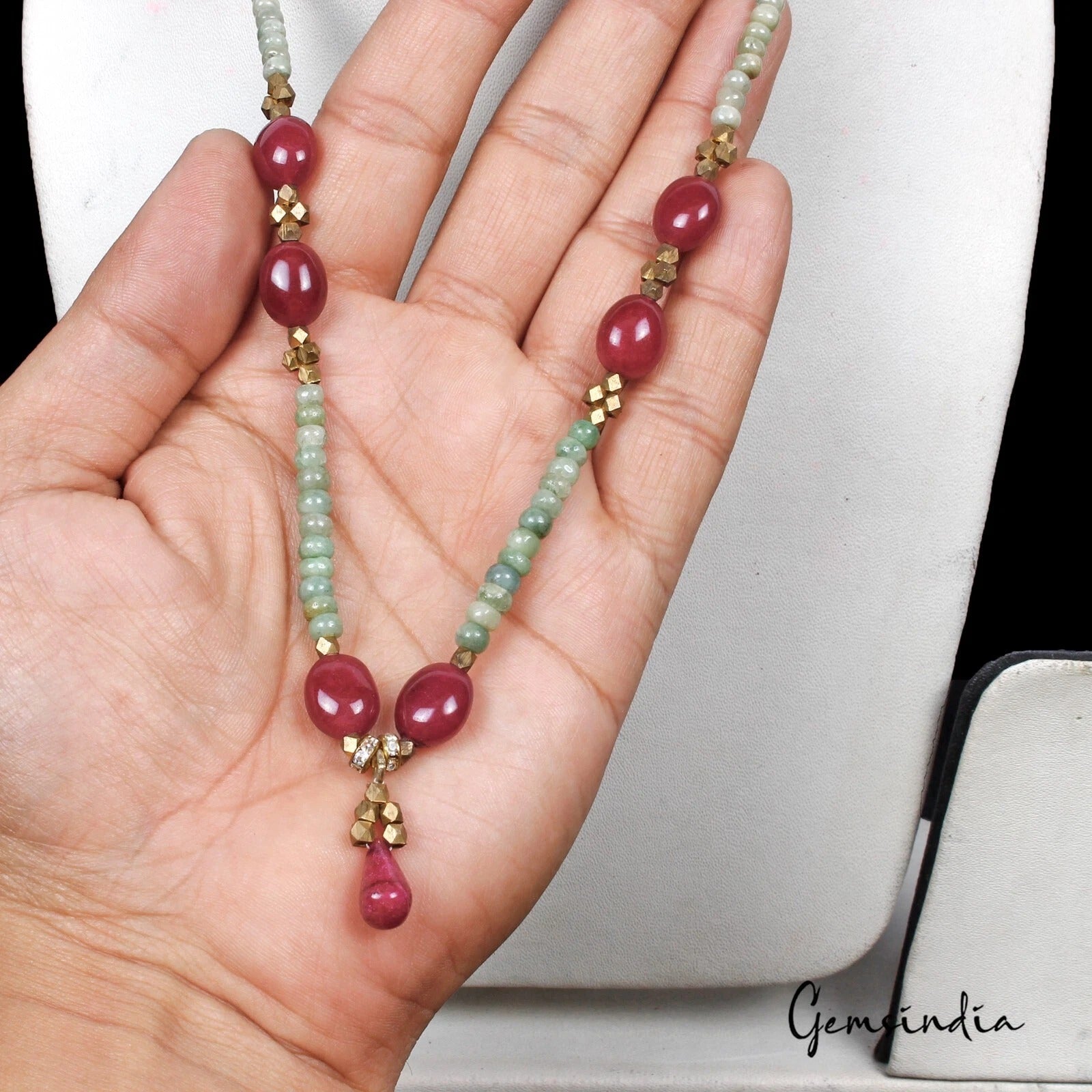 129.50 Ct Natural Red Ruby & Green Emerald Beaded Handmade Necklace For Women