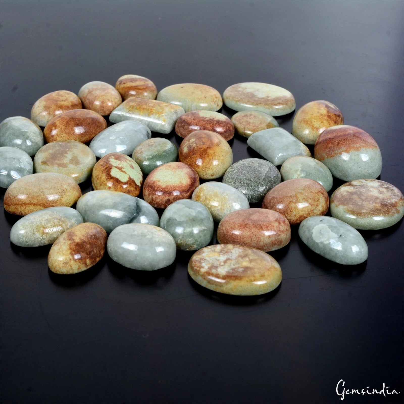 820 Ct/29 Pc Natural Untreated Loose Green Jade, Guatemala Gemstones for Jewelry