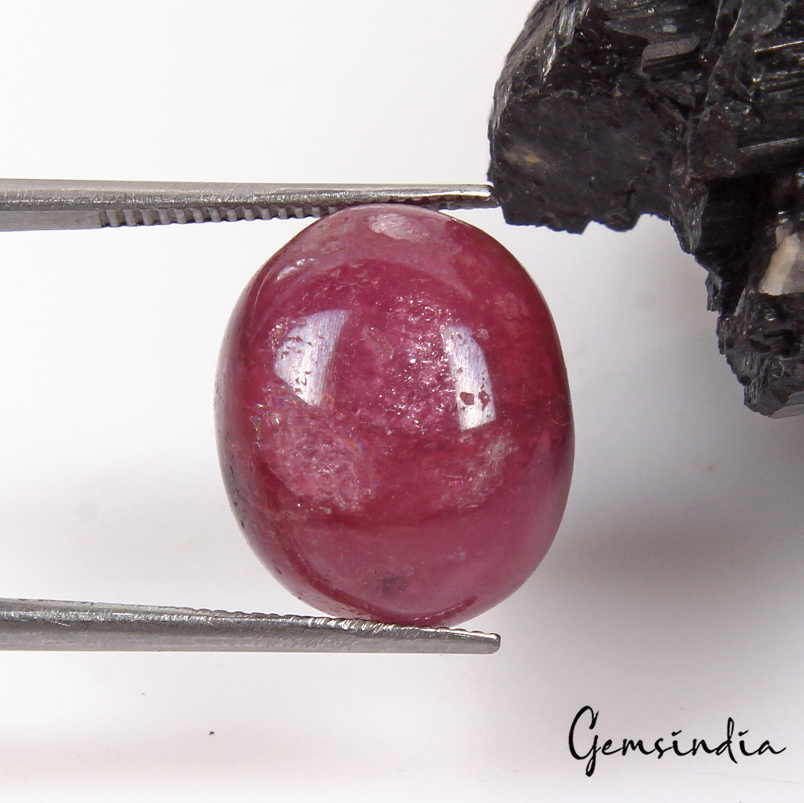 Ruby Cabochon, Pink — 15 x 12 x 7mm, 18.00 Ct, Mozambique