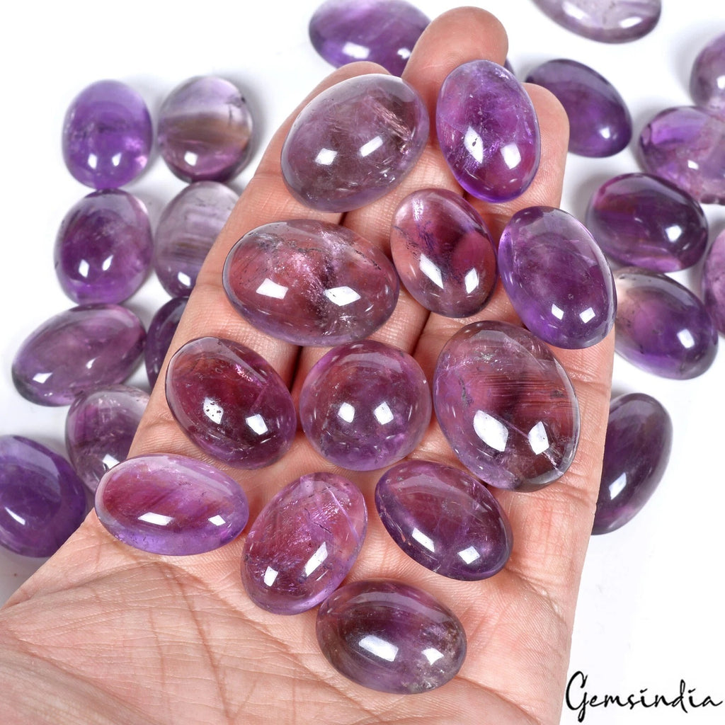 Amethyst Lot, Cabochon, Untreated — 32 Pieces, 24mm to 30mm, 1200 Ct, Madagascar