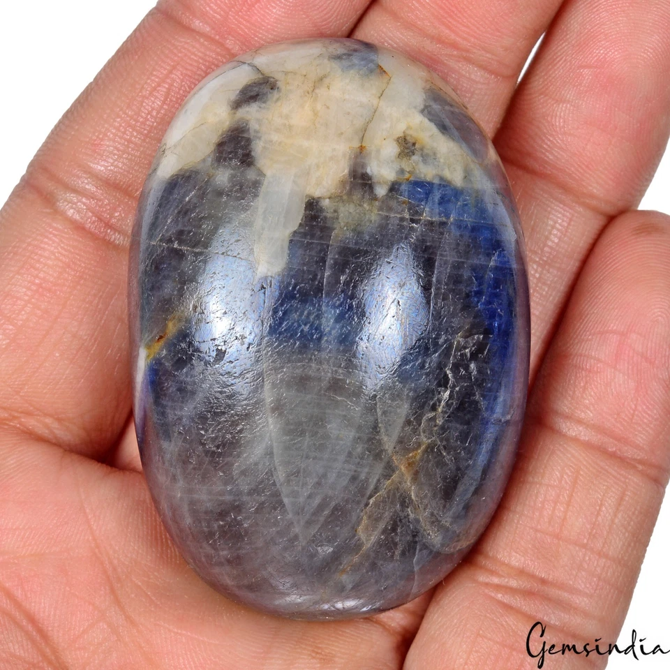 Blue Sapphire Cabochon, Untreated — 56x39x19mm, 500 Ct