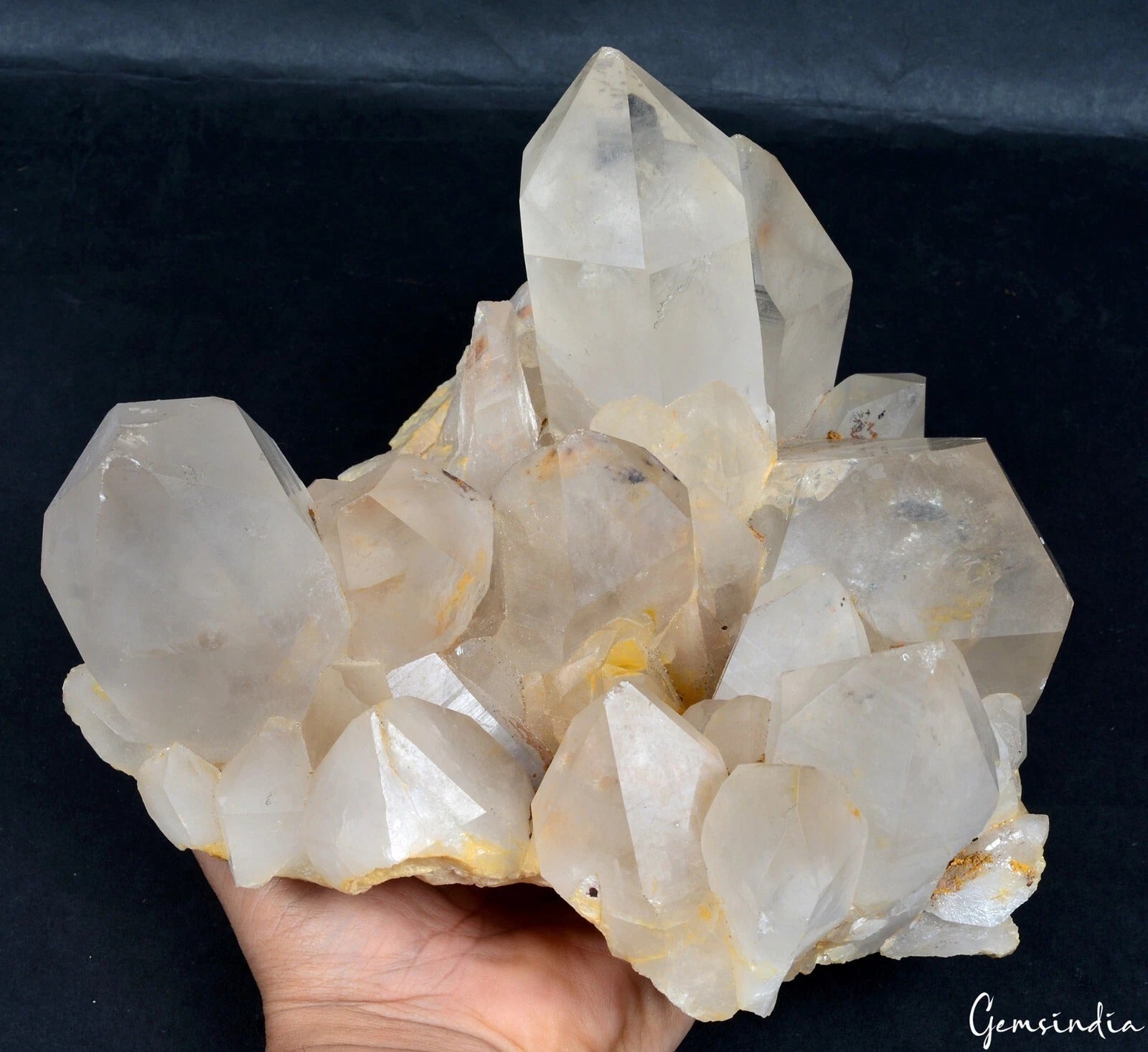Quartz Crystal Cluster, Untreated — 8.5x7.5x6.5 Inch, 4.23 Kg (21175 Ct)