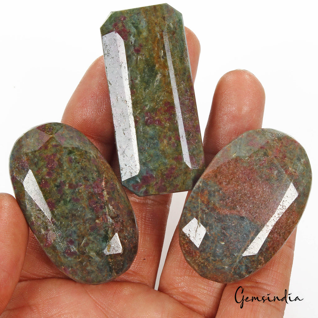 Ruby Kyanite Loose Gemstone, Untreated, Bi Color — 47mm to 54mm, 770 Ct, Madagascar