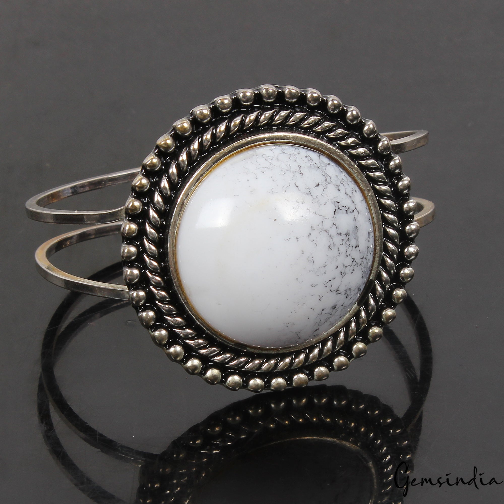 Gemstone Loose Gemstone, White — 2.4 inch, 200 Ct, India