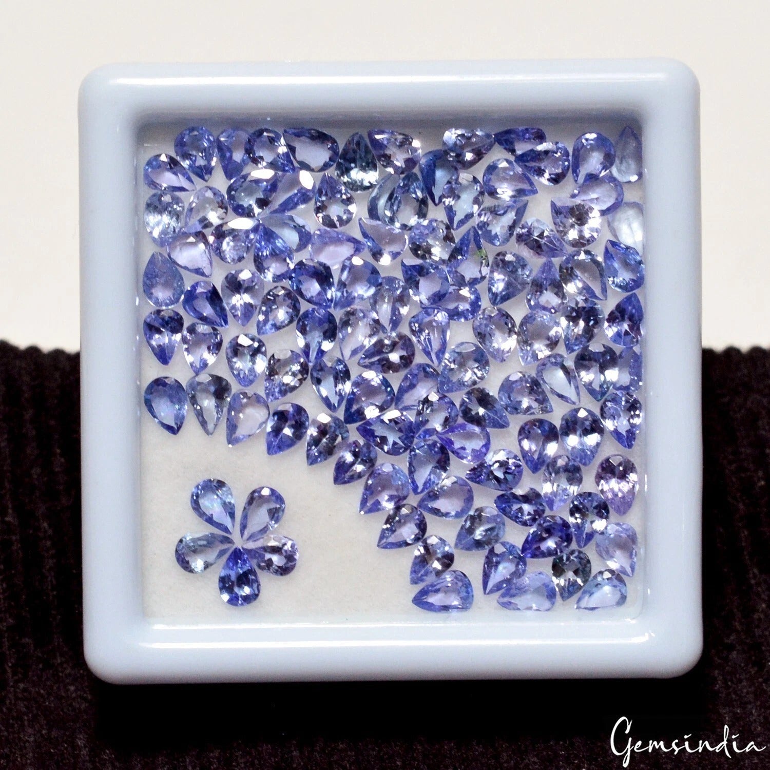105 Pcs Natural Tanzanite Sparkling Blue 4mm*3mm Pear Cut Loose Gemstones Lot