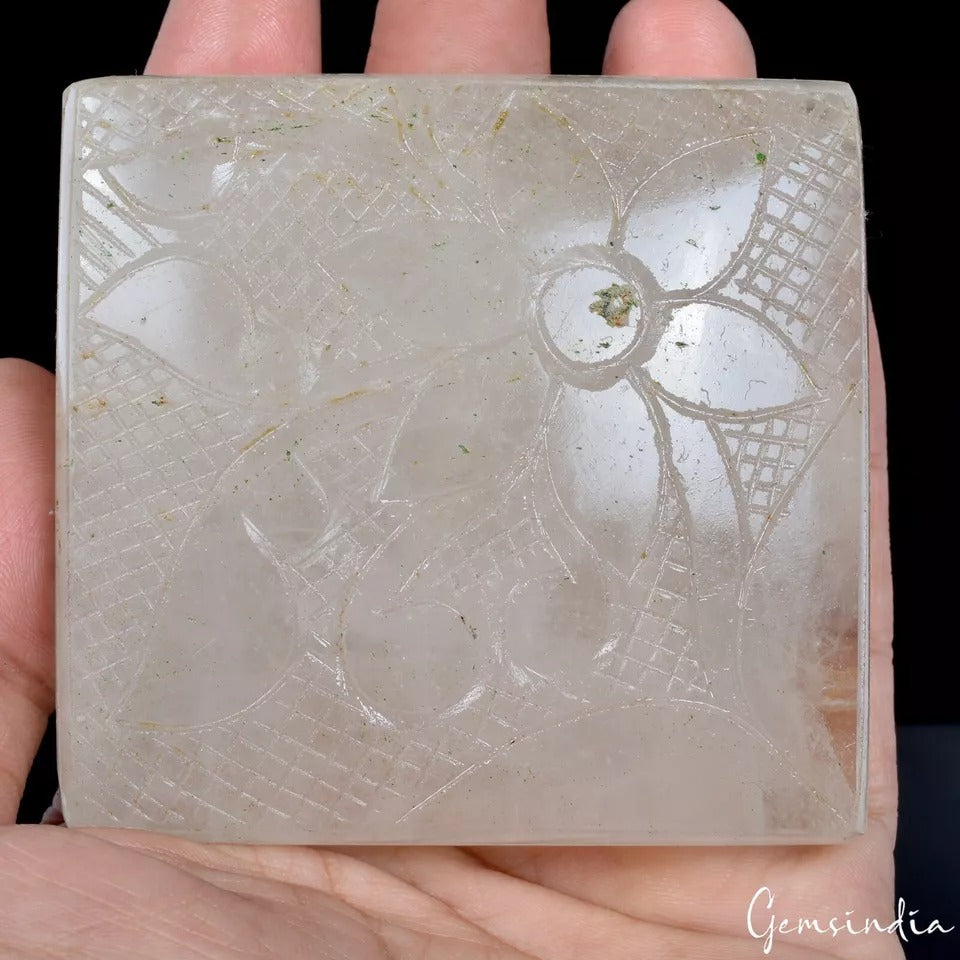 White Quartz Carving, Untreated — 76 x 71 x 25mm, 1550 Ct, Madagascar