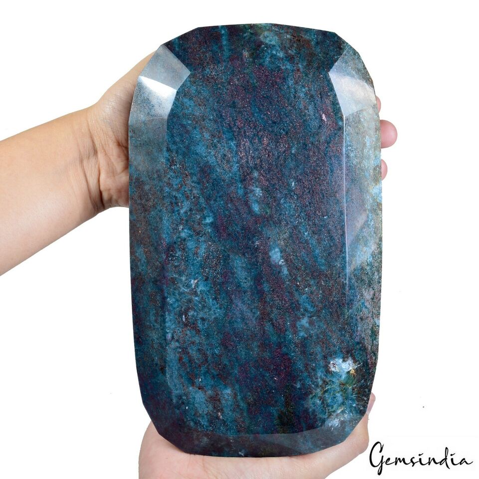 Ruby Kyanite Loose Gemstone, Untreated — 9x5x2.2 Inches, 23300 Ct (4.66 Kg), Madagascar