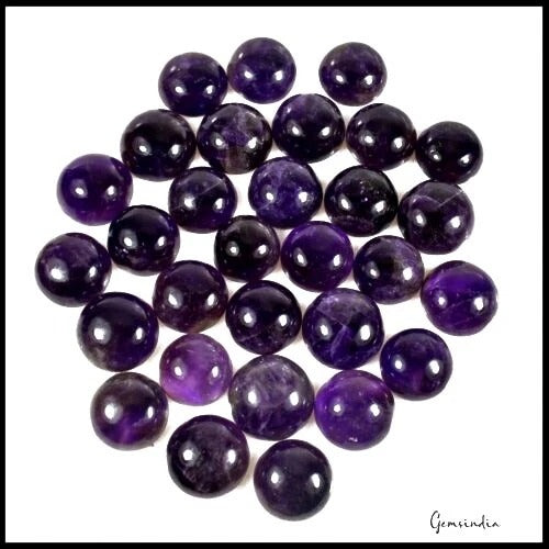 Amethyst Lot, Cabochon, Round Cabochon, Purple — 30 Pieces, 14mm to 17mm, 490 Ct, Madagascar
