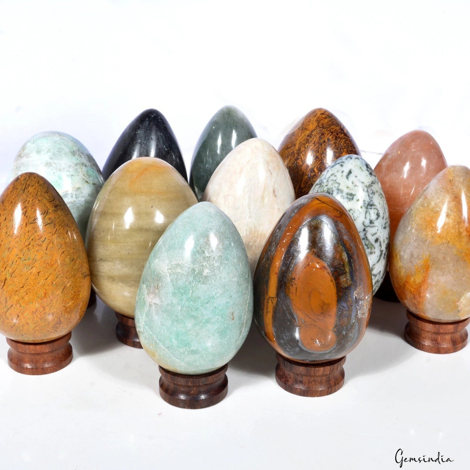 Multi-Gemstone Sphere, Untreated — 12 Pieces, 65mm to 66mm, 2.1 Kg (10800 Ct)