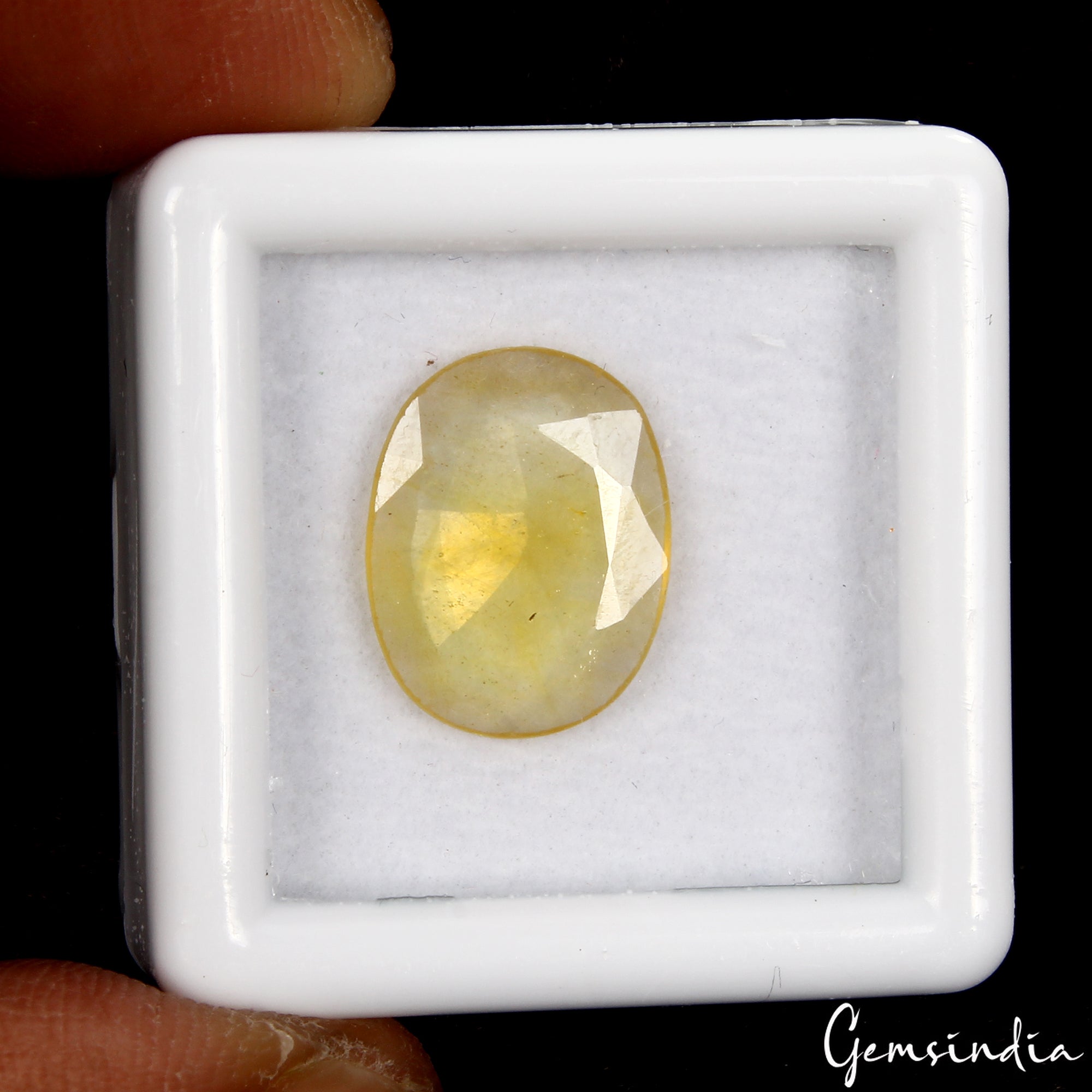 3.50 Cts Natural Ceylon Sapphire Yellow Cushion Cut Untreated Certified Gemstone