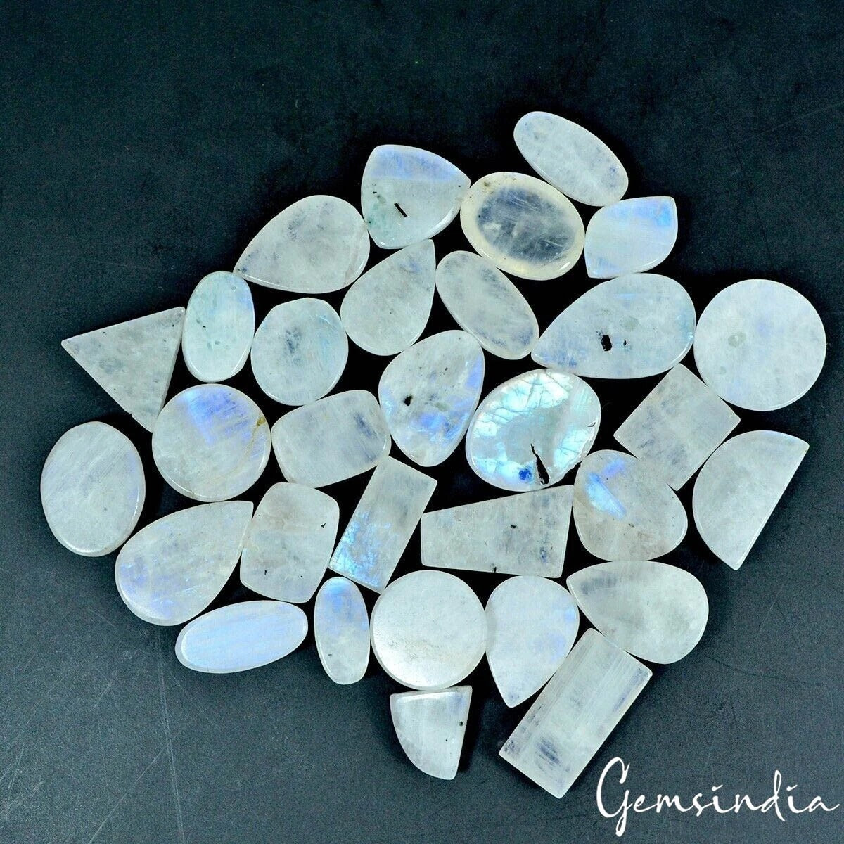Moonstone Lot, Cabochon, Untreated, Blue — 31 Pieces, 14mm to 21mm, 440 Ct, Madagascar