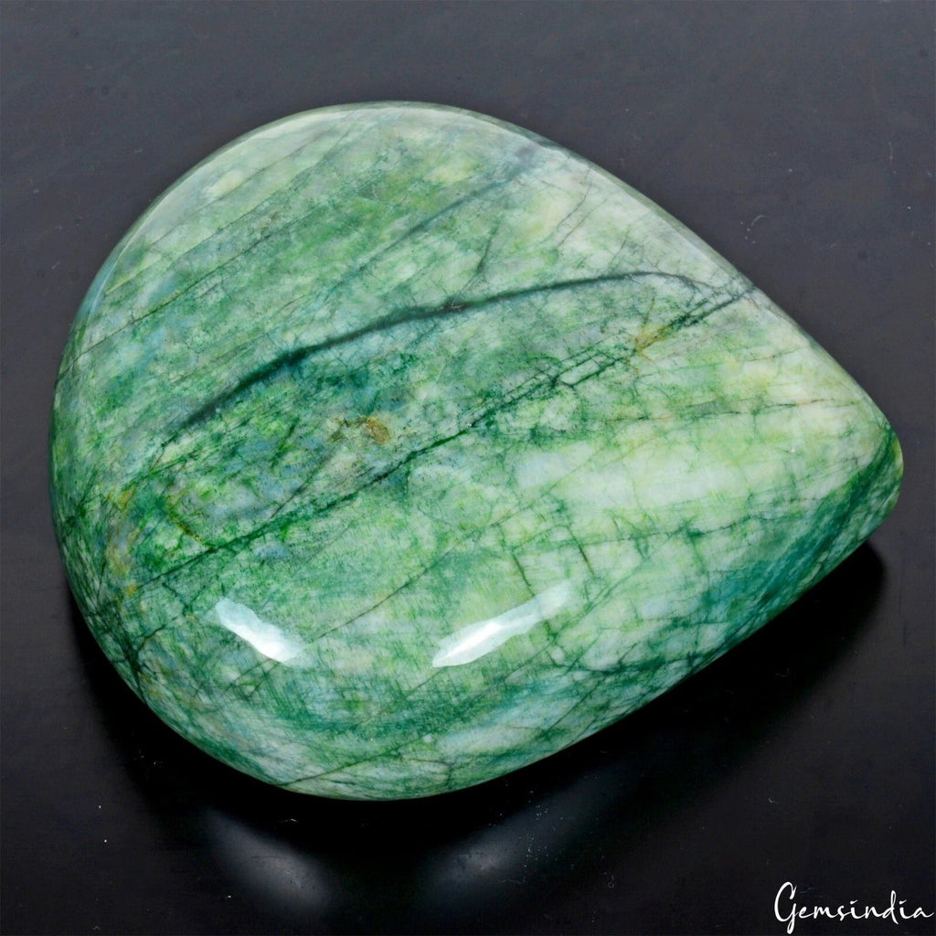 2950 Cts Natural Green Brazilian Emerald Pear Earth mined Loose Museum Size Gem