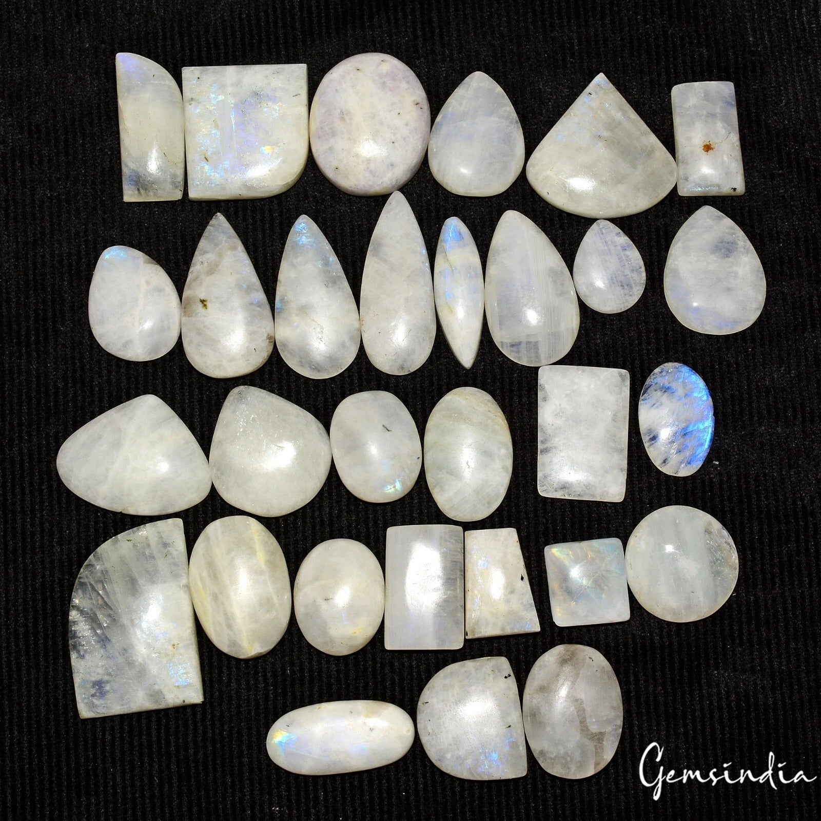 950 Cts/30 Pcs Natural Blue Shine Moonstone Mix Cab 16-38mm Wholesale Loose Gems