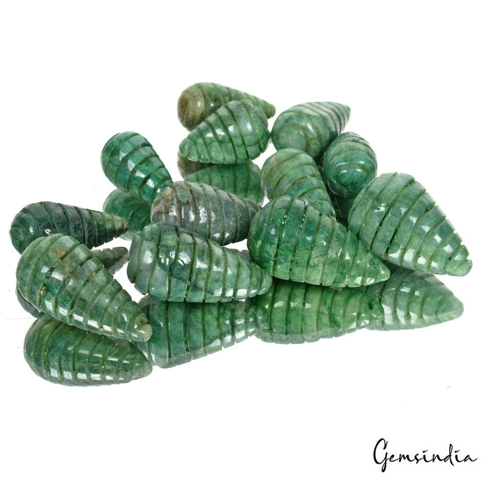 700 Cts Natural Green Emerald Carving Pear Drop Drilled jewelry Beads/Briolettes