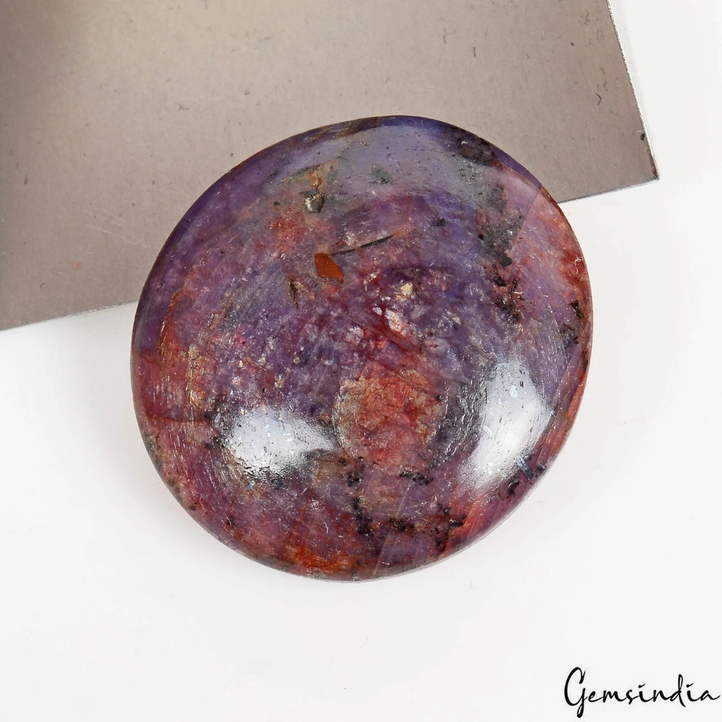 Ruby Cabochon, Untreated — 27 x 25 x 9 mm, 75.50 Ct, Madagascar