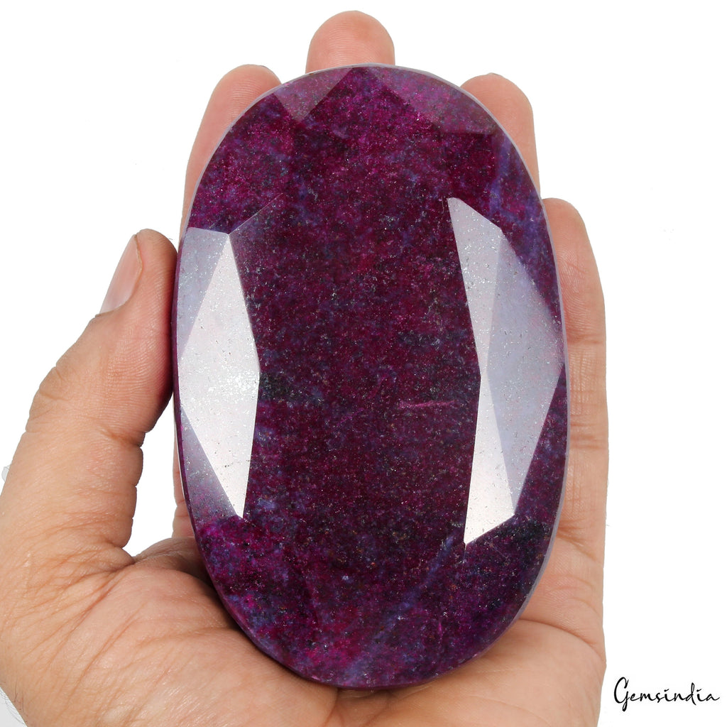 Natural Pink Red Ruby 3860 Carat Oval Cut Loose Earth mined Museum Size Gemstone