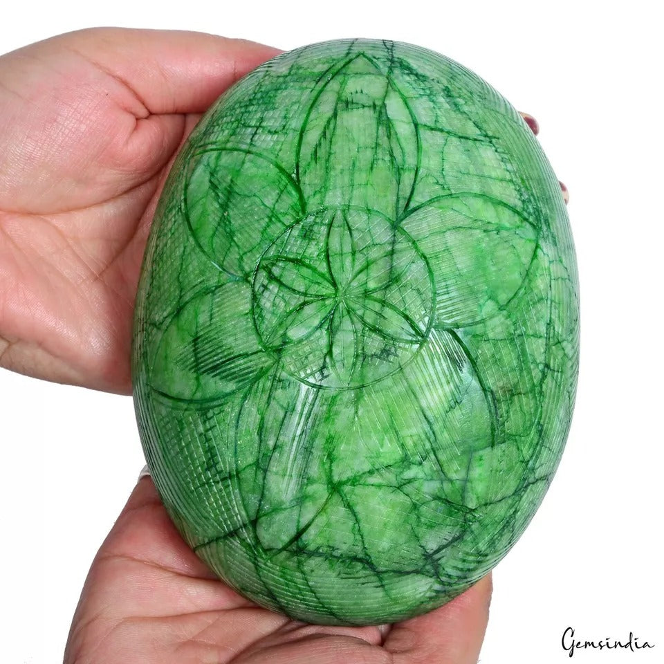 Emerald Carving, Color Enhanced, Green — 147 x 111 x 53mm, 6655 Ct, Brazil