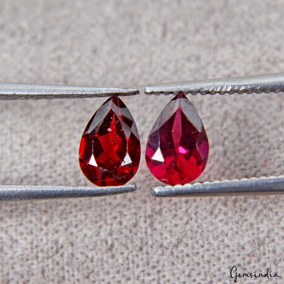 Rhodolite Garnet Lot, Loose Gemstone, Pear Cut, Untreated — 2 Pieces, 6x4mm, 1.10 Ct, Sri Lanka