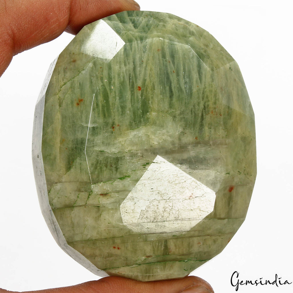 Green Beryl Loose Gemstone, Untreated — 75x62x35mm, 1300 Ct, Brazil