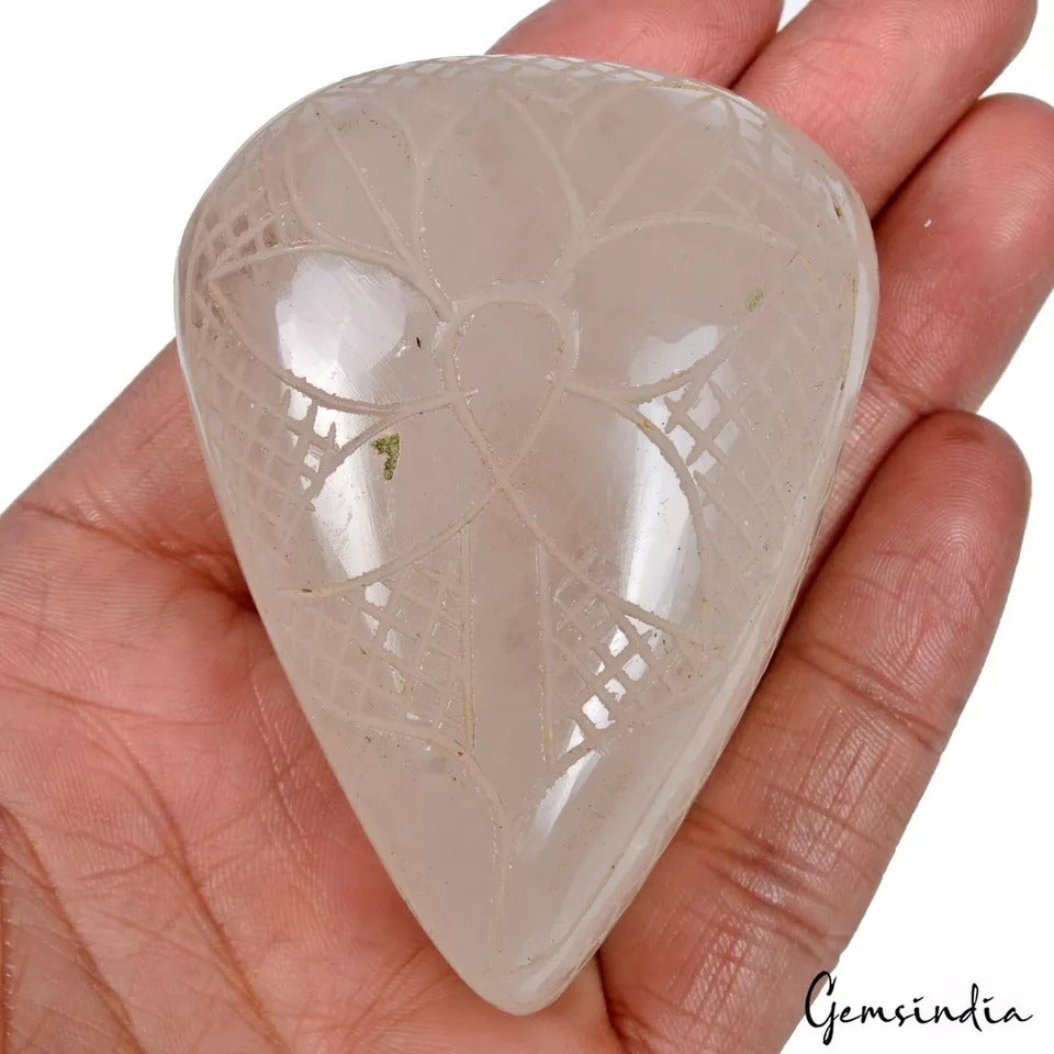 White Quartz Loose Gemstone, Untreated — 73x54x35 mm, 1050 Ct, Madagascar