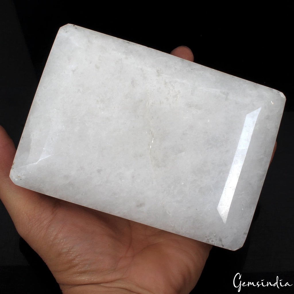 Big Natural Crystal White Quartz 2.00 Kilo Rare Huge Gemstone from Madagascar