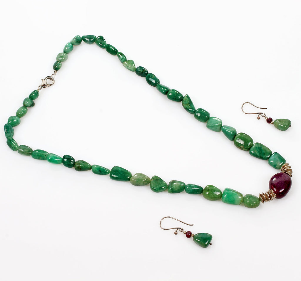 325 Ct Natural Emerald Ruby Tumble Cab Beaded Handmade Necklace with Earrings