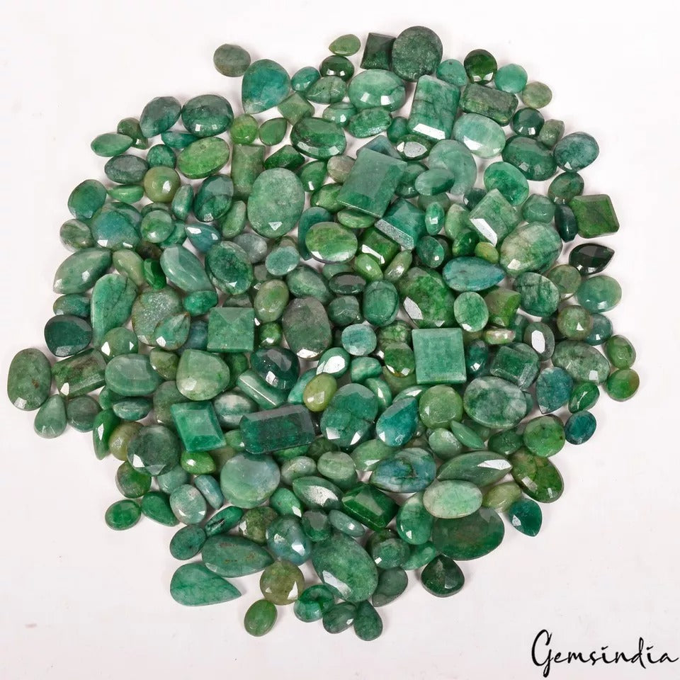 2100 Ct/220 Pcs Natural Brazilian Green Emerald Mix Cut Loose Gems Wholesale Lot