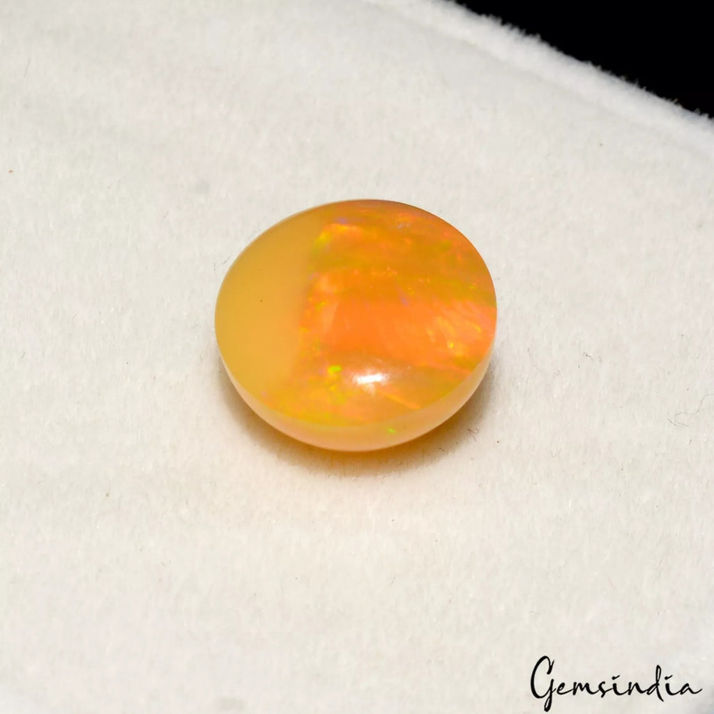 Ethiopian Opal Cabochon, Untreated — 9x6mm, 2.20 Ct, Ethiopia