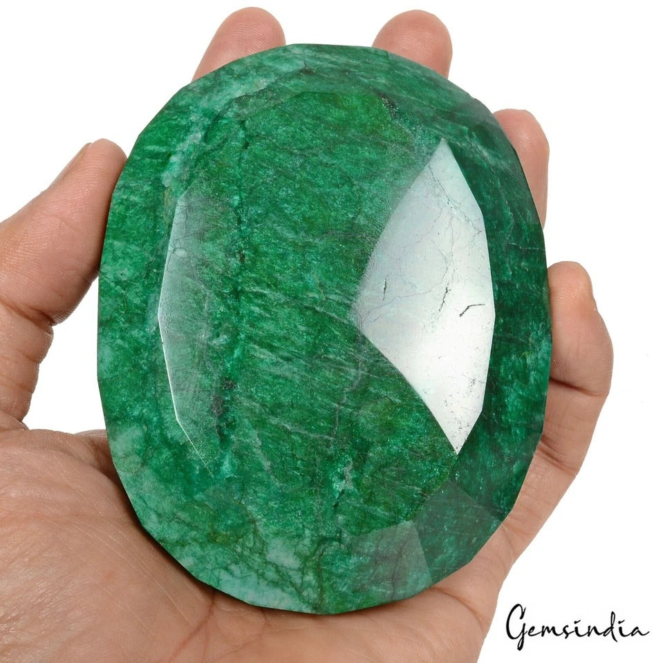 2170 Ct Natural Green Emerald Oval Cut Earth Mined Museum Size Gem from Brazil
