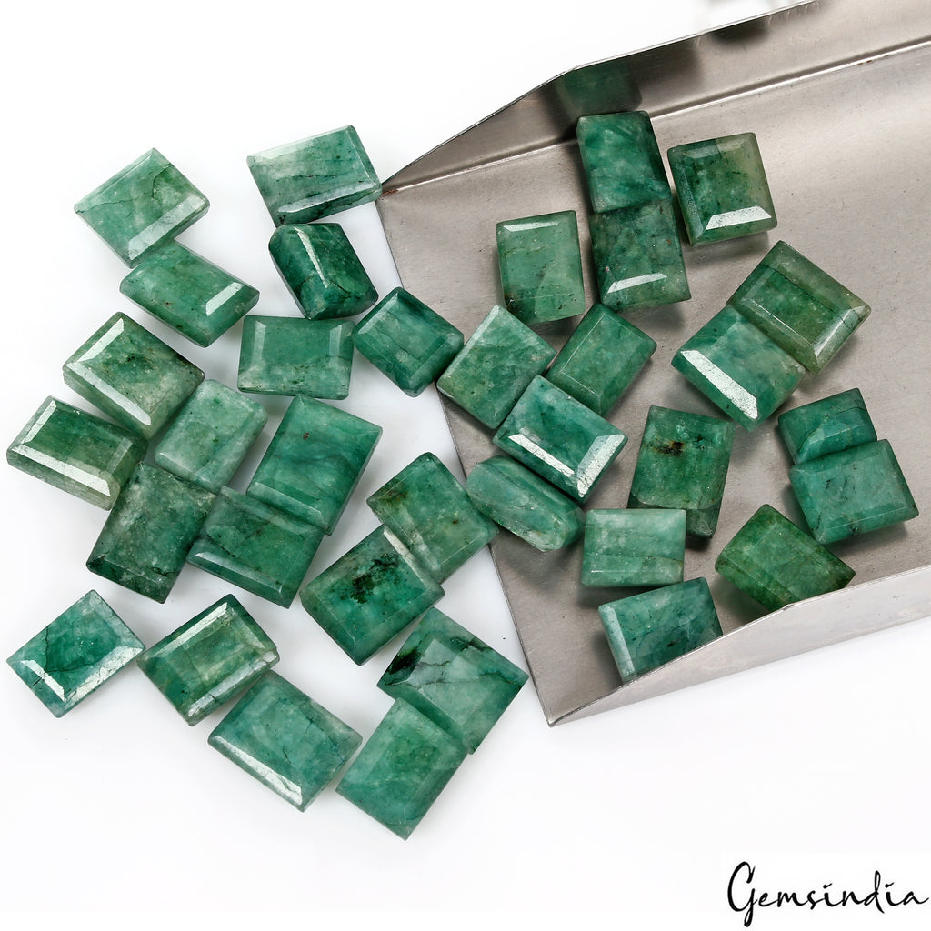 Emerald Lot, Loose Gemstone, Color Enhanced, Green — 35 Pieces, 13mm To 18mm, 560 Ct, Brazil