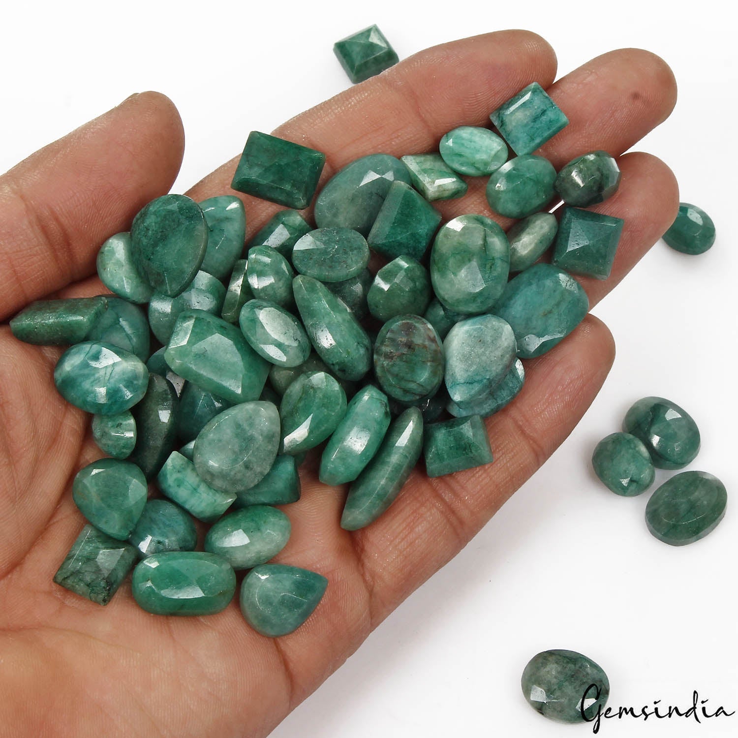 Certified 500 Cts/64 Pcs Natural Brazilian Green Emerald Mix Cut Wholesale Gems