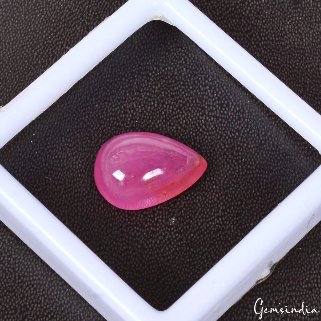 Ruby Cabochon, Pear Cabochon, Heated — 16x11x6 mm, 13.90 Ct