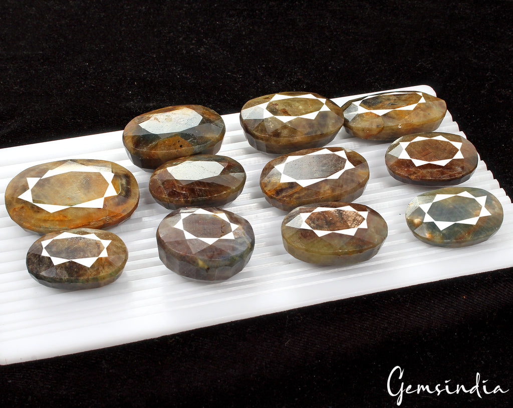 Sapphire Lot, Loose Gemstone, Oval & Round Faceted Orign : Madagascar, Untreated — 11 Pieces, 37mm to 54mm, 2970 Ct, Madagascar