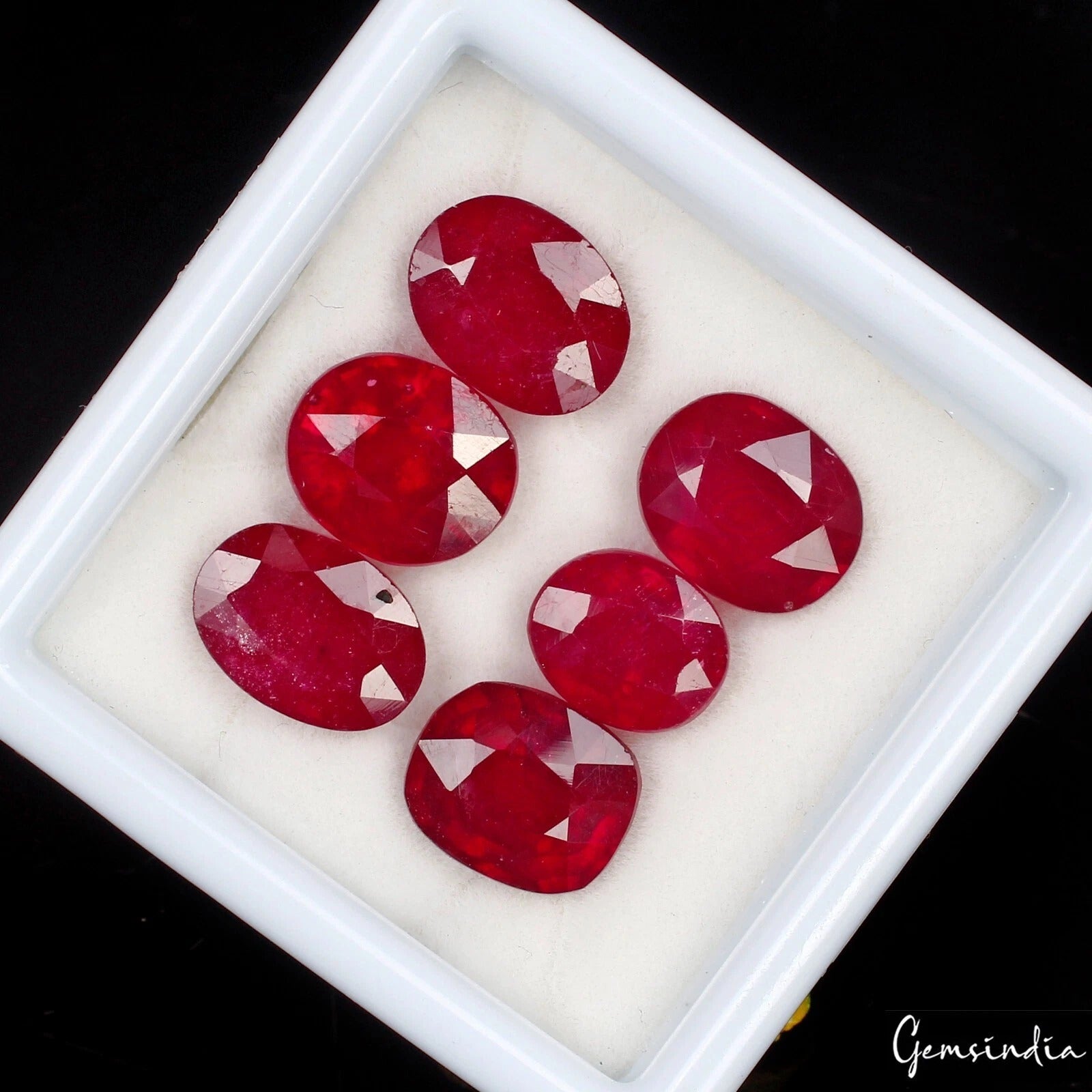 Ruby Lot, Loose Gemstone, Oval & Cushion Cut, Heated — 6 Pieces, 9mm to 11mm, 30.40 Ct, Mozambique