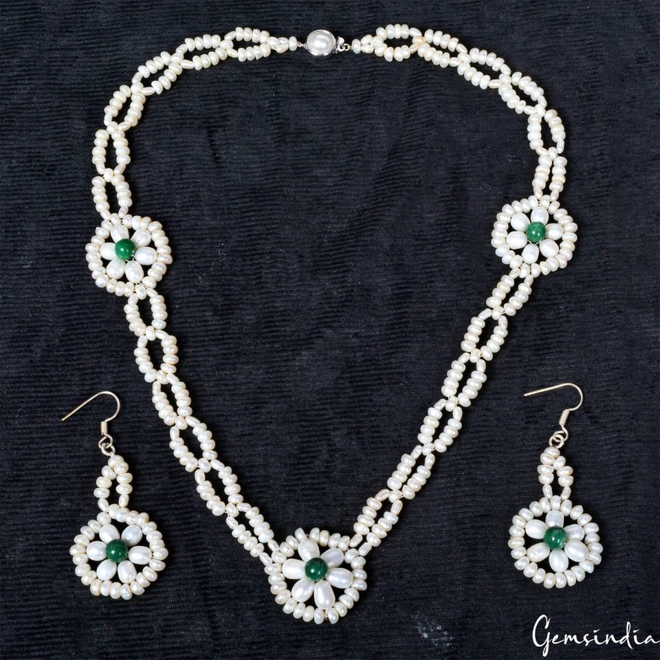 318.80 Ct Freshwater Pearl & Emerald Beaded Designer Handmade Necklace w/Earring