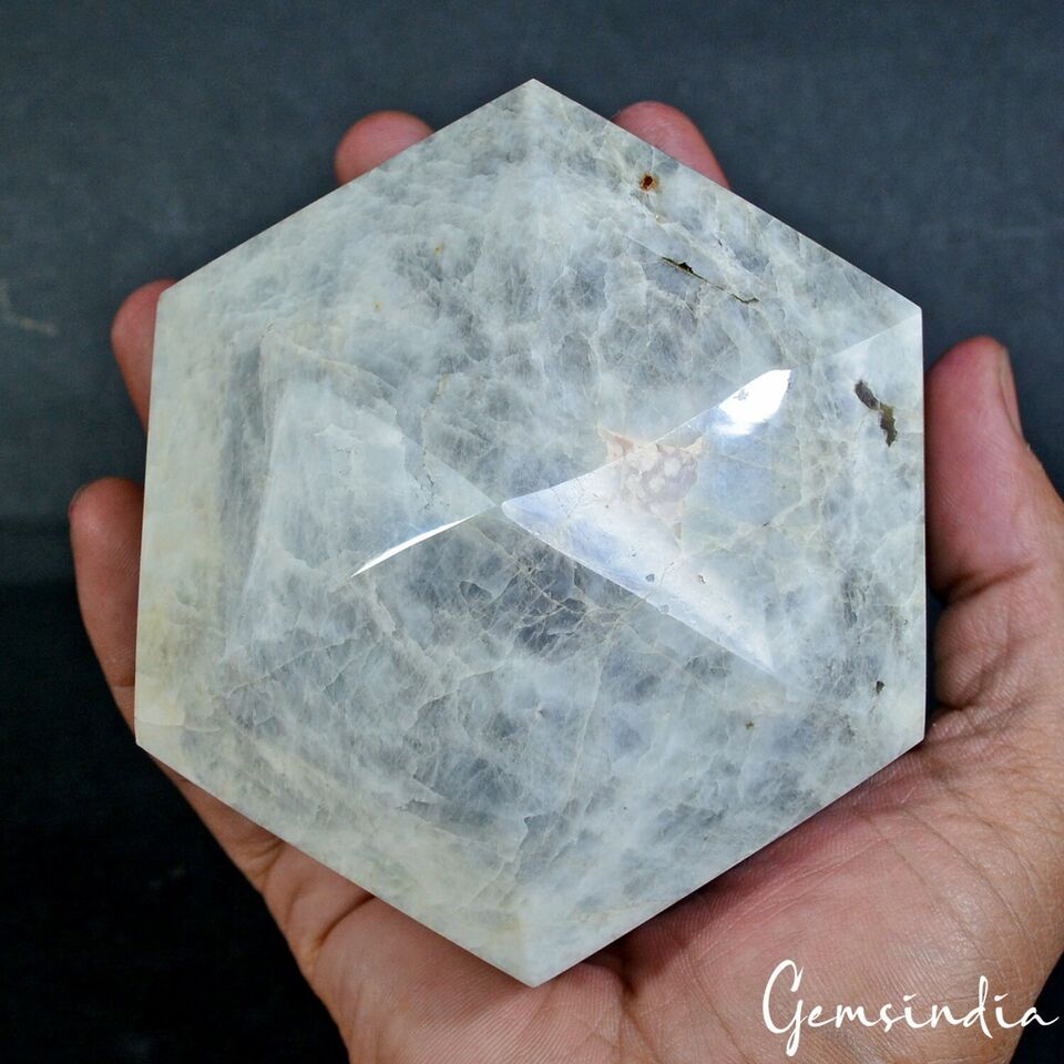 Aquamarine Loose Gemstone, Untreated — 5150 Ct (1.03 Kg), Brazil