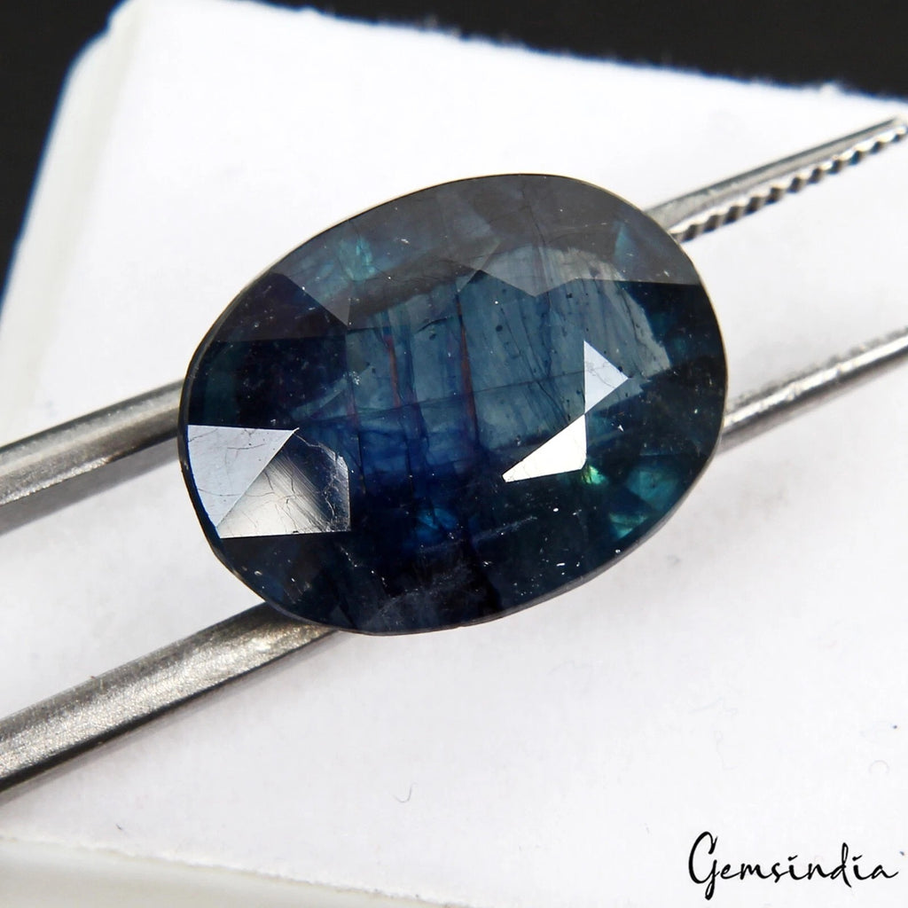 Sapphire Loose Gemstone, Oval Cut, Untreated — 14x11x6mm, 9.20 Ct, Sri Lanka
