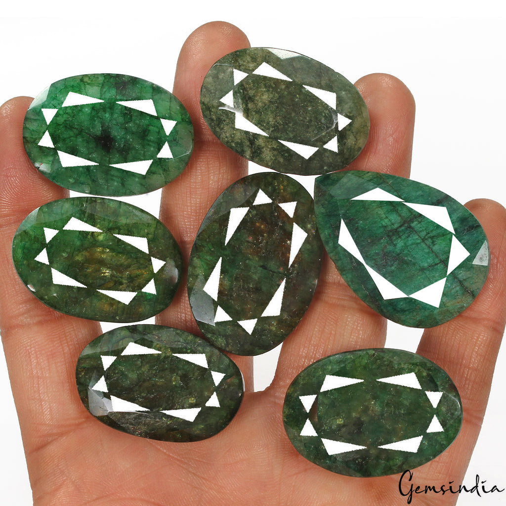 Emerald Lot, Loose Gemstone, Color Enhanced — 7 Pieces, 35mm to 40mm, 550 Ct, Zambia