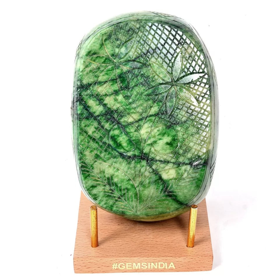 Emerald Carving, Color Enhanced, Green — 120 x 85 x 44mm, 4870 Ct, Brazil
