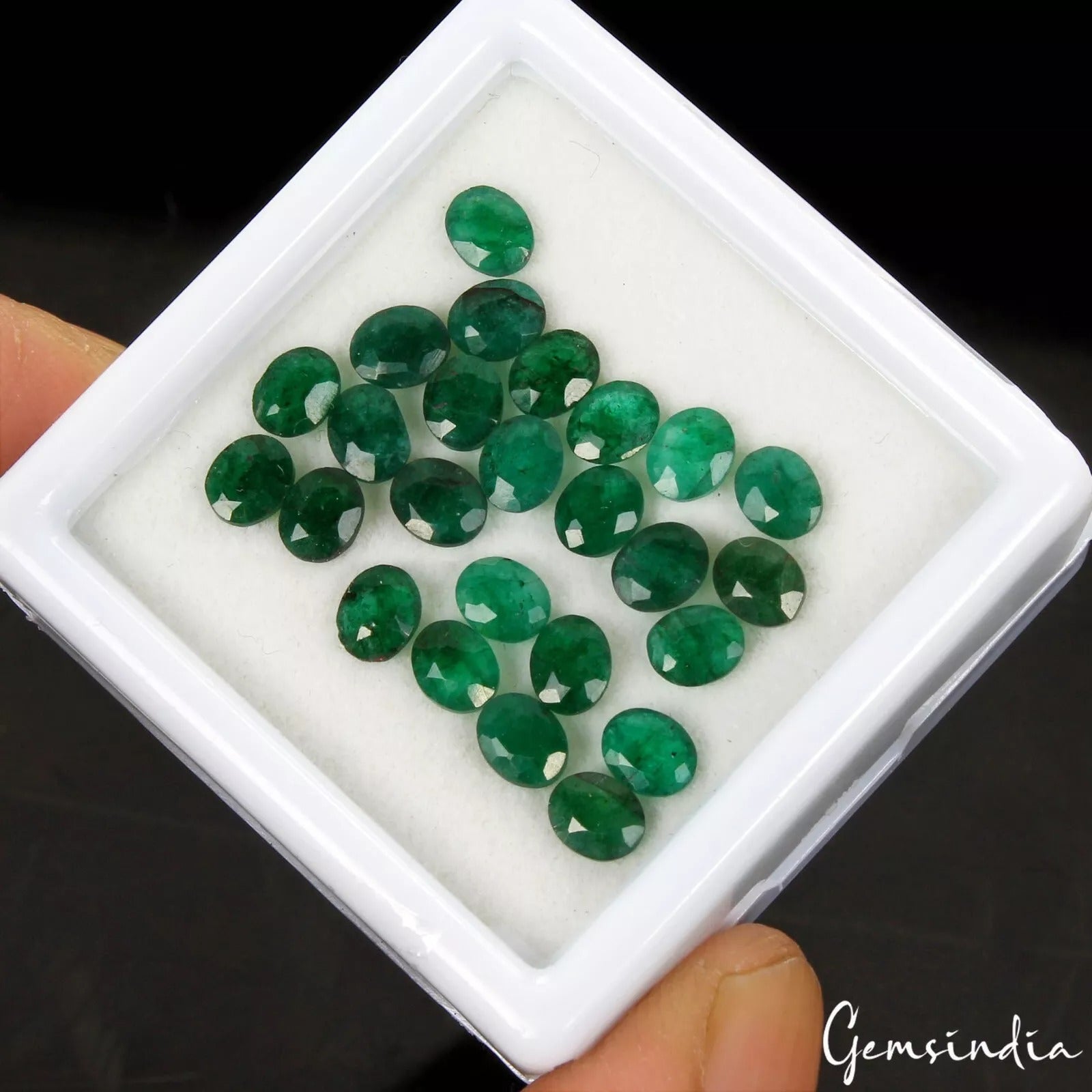 Certified 10.00 Cts/25 Pcs Natural Dark Green Emerald Oval Calibrated 5x4mm Gems