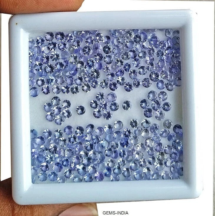 Tanzanite Lot, Loose Gemstone, Untreated, Blue — 250 Pieces, 2.5mm, 17.00 Ct, Tanzania