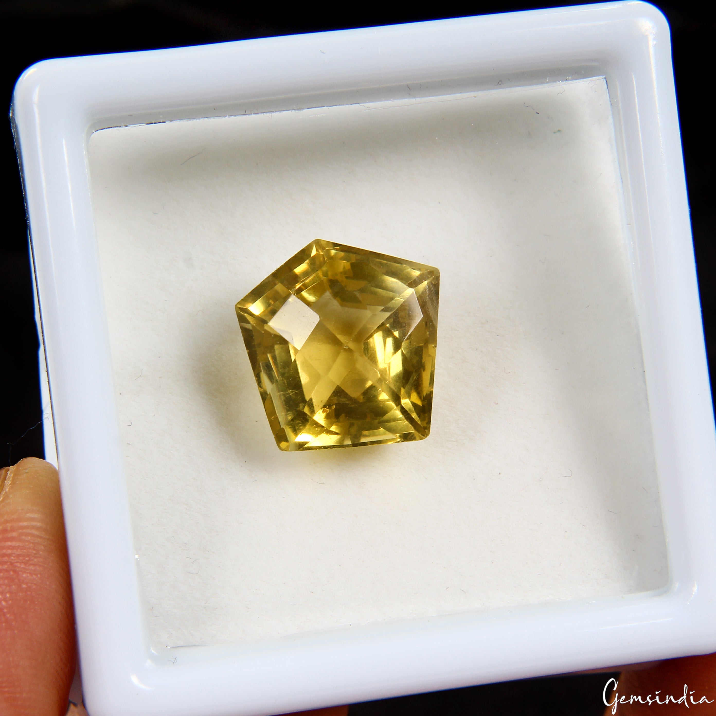 VVS 10.50 Ct Natural Citrine Fancy Checker Cut 13mm Certified Loose Gemstone