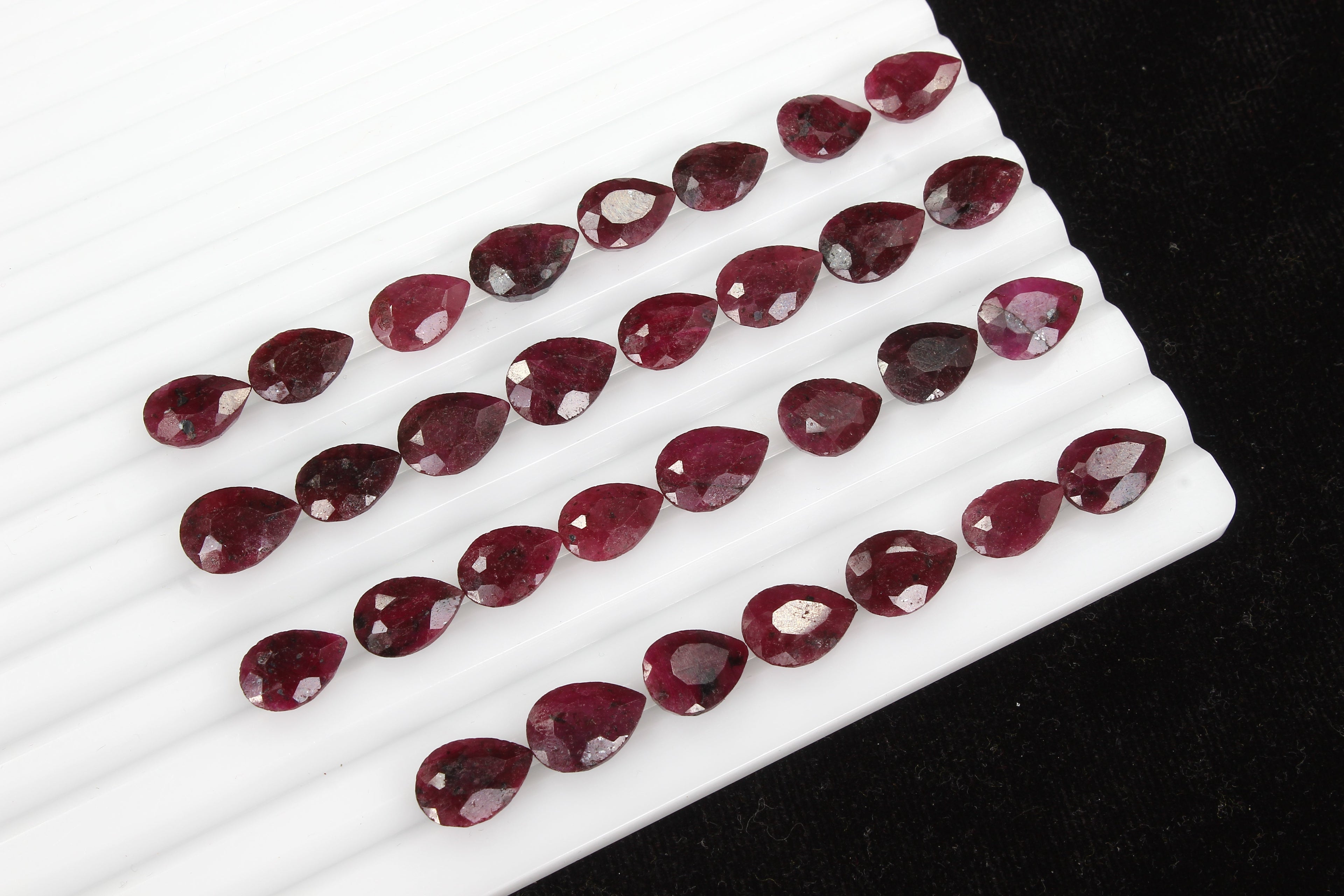 Certified 180 Ct/31 Pcs Natural Red Ruby Pear Cut Loose 11-13mm Gems for jewelry
