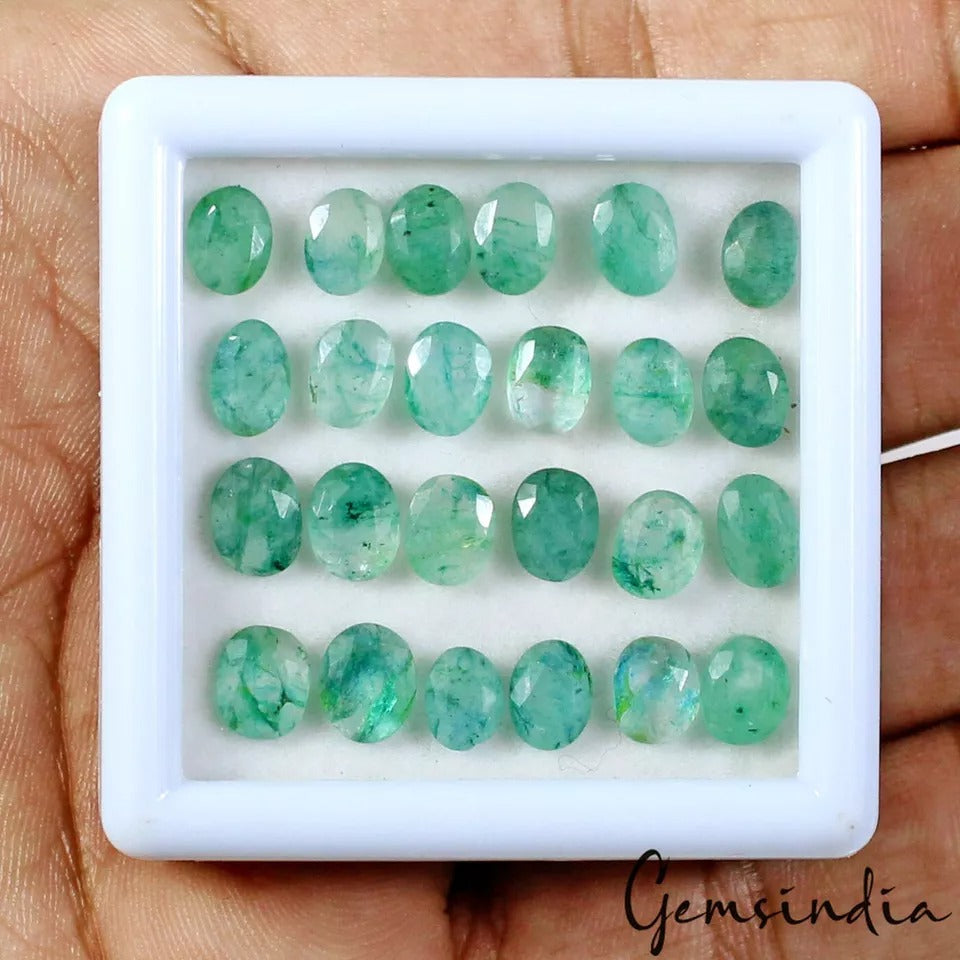 24 Pcs Natural Colombian Emerald 6-7mm Stunning Green Ring Size Loose Gemstones
