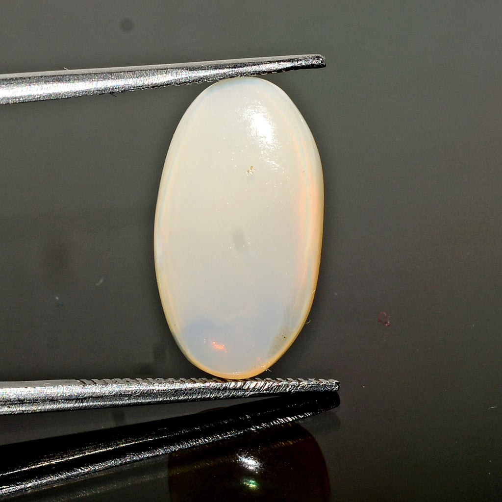 Fire Opal Loose Gemstone, Untreated, White — 16x9x4 mm, 4.30 Ct, Australia