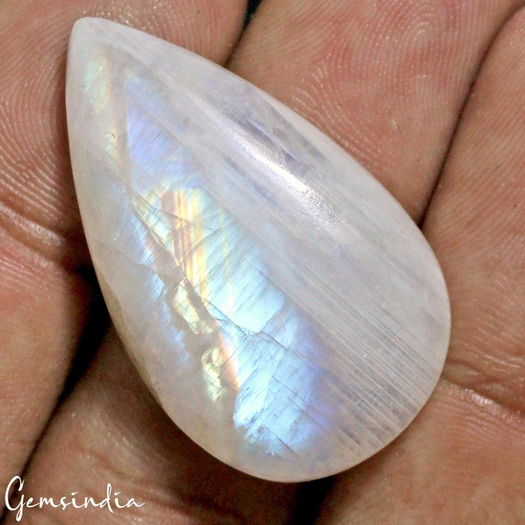 Moonstone Cabochon, Untreated — 36x21x08mm, 47.20 Ct