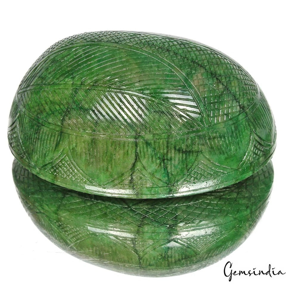 Certified 2045Ct Natural Emerald Oval Shape Amazing Carving Museum Size Gemstone