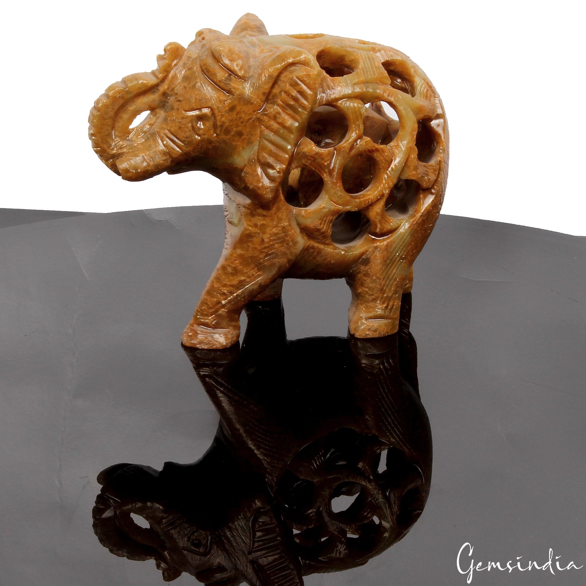 780 Ct Handmade Soapstone Elephant Statue Home Decor /Animal Figurine Sculpture